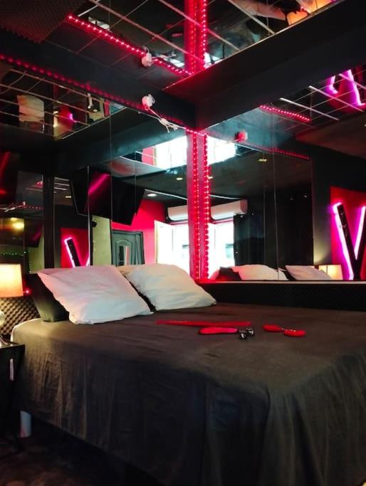 la coquine, love room, romantique - Toulon14 de la coquine, love room, romantique
