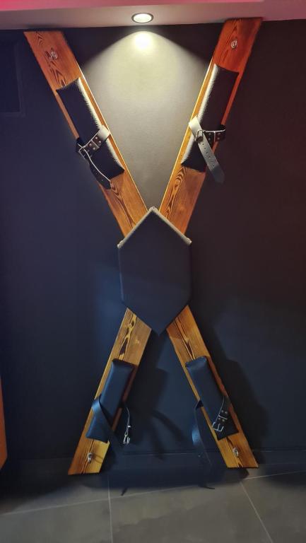 LOVEROOM "Des Chaines Les Passions" - Bargemon16 de LOVEROOM "Des Chaines Les Passions"
