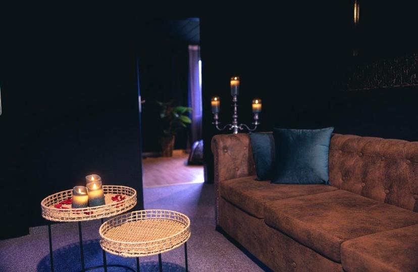 Erwachsenenhotel BDSM Apartment Hotel Emotion Apartments mit privater Sauna - Vlotho8 de Erwachsenenhotel BDSM Apartment Hotel Emotion Apartments mit privater Sauna
