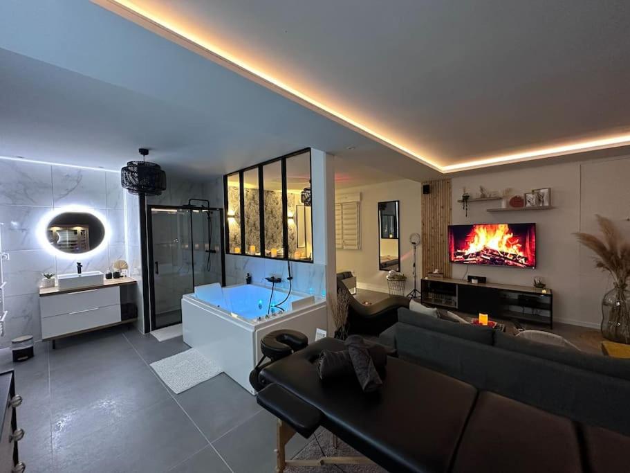 Le Diamant Secret Love room gîte de charme romantique exceptionnel - Marzan22 de Le Diamant Secret Love room gîte de charme romantique exceptionnel
