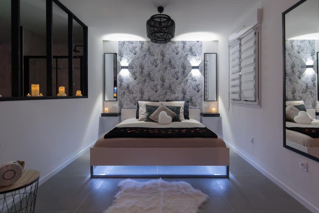 Le Diamant Secret Love room gîte de charme romantique exceptionnel - Marzan