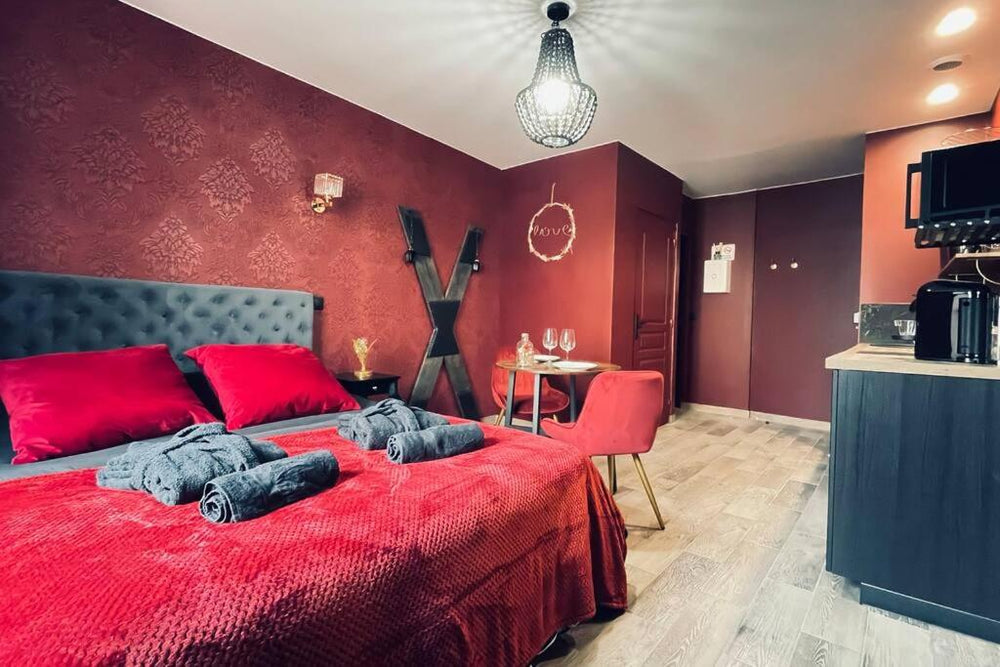 Love Room Le Baroque / Jacuzzi / Sauna - Château-Landon22 de Love Room Le Baroque / Jacuzzi / Sauna
