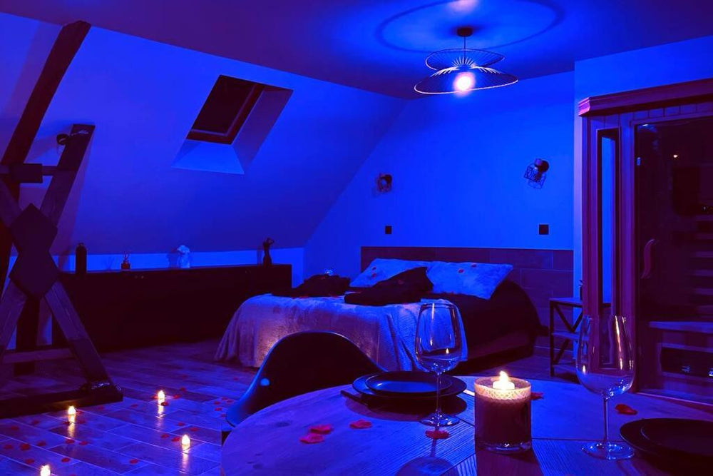 Love Room Le Chalet / Jacuzzi / Sauna - Château-Landon19 de Love Room Le Chalet / Jacuzzi / Sauna
