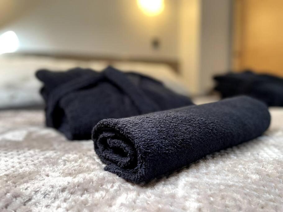 Love Room Le Chalet / Jacuzzi / Sauna - Château-Landon26 de Love Room Le Chalet / Jacuzzi / Sauna
