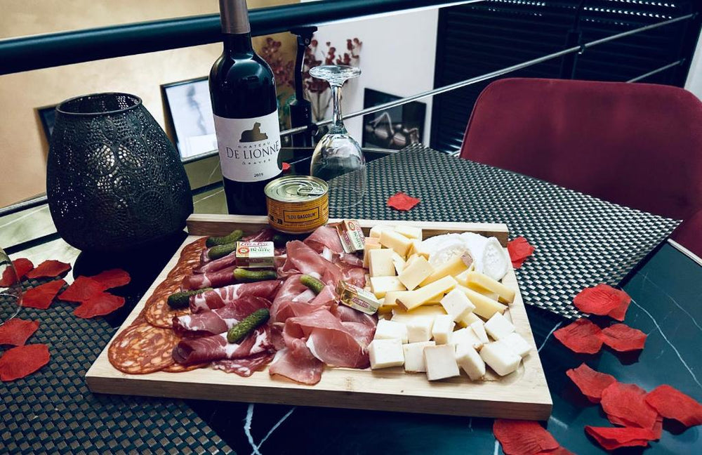 Mieuxqualhotel jacuzzi privatif Love room - Bordeaux7 de Mieuxqualhotel jacuzzi privatif Love room
