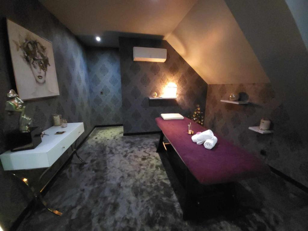 Love gite avec Spa nage privatif et espace coquin - Le Secret de l'Elixir - Argentré-du-Plessis16 de Love gite avec Spa nage privatif et espace coquin - Le Secret de l'Elixir
