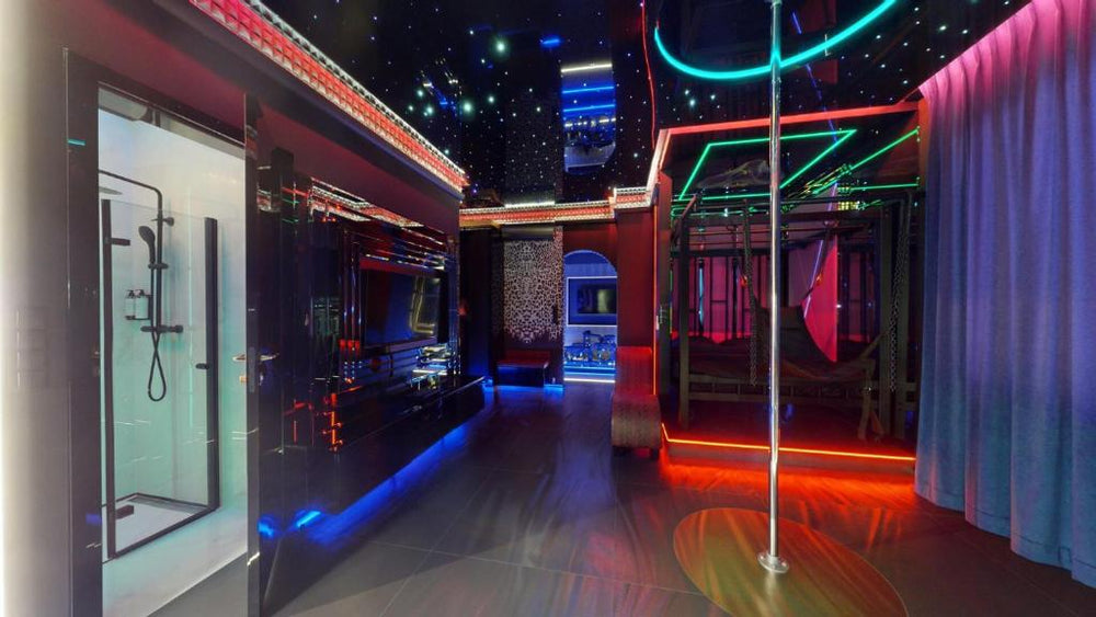 No Limits House - Apartament BDSM Glamour - Warsaw12 de No Limits House - Apartament BDSM Glamour
