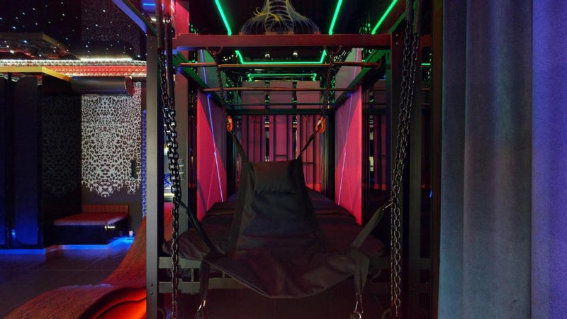 No Limits House - Apartament BDSM Glamour - Warsaw1 de No Limits House - Apartament BDSM Glamour
