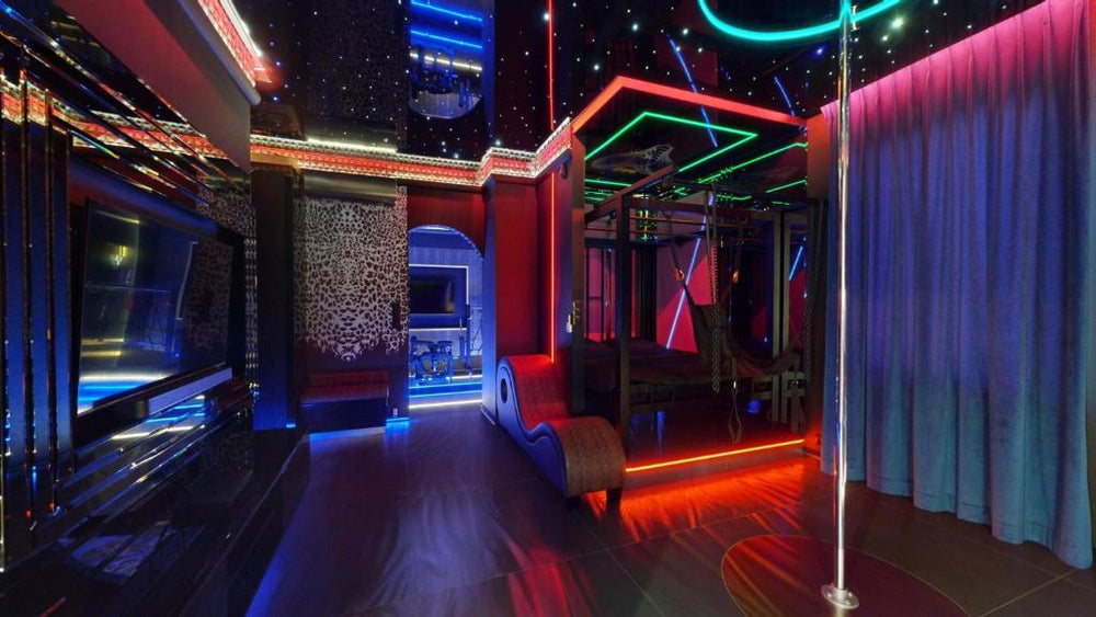 No Limits House - Apartament BDSM Glamour - Warsaw6 de No Limits House - Apartament BDSM Glamour
