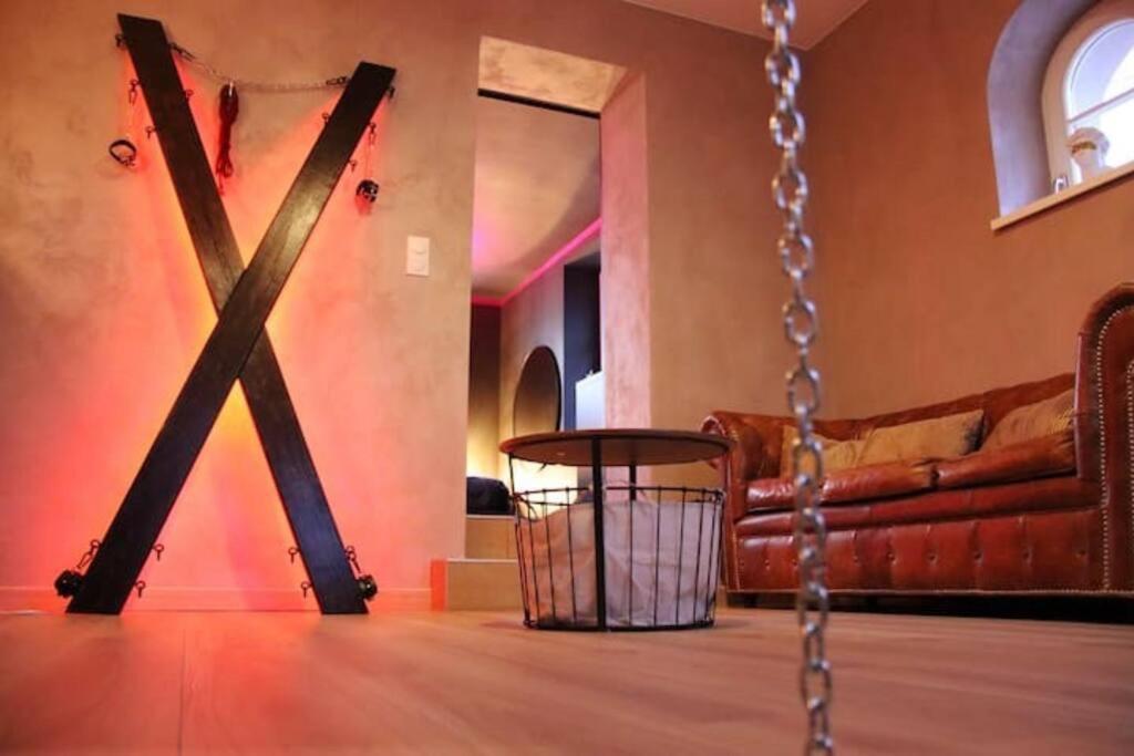 Les Secrets du Château - Love Room - LichtenbergLes Secrets du Château - Love Room
