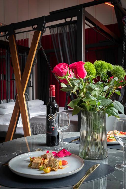 Exclusive BDSM Apartment Kraków - ADULTS ONLY - Kraków40 de Exclusive BDSM Apartment Kraków - ADULTS ONLY
