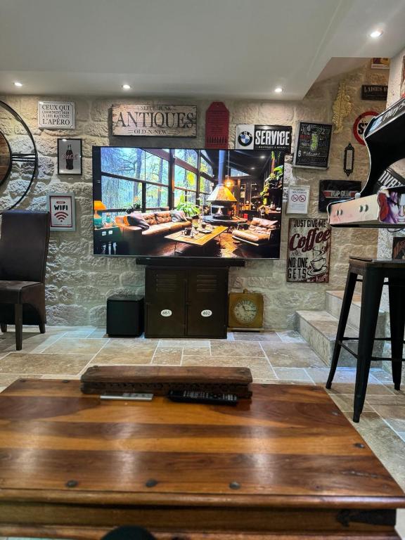 SUITE 785 Chambre Jacuzzi Sauna - Montauban31 de SUITE 785 Chambre Jacuzzi Sauna
