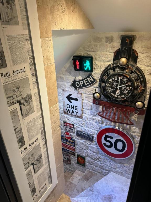 SUITE 785 Chambre Jacuzzi Sauna - Montauban25 de SUITE 785 Chambre Jacuzzi Sauna
