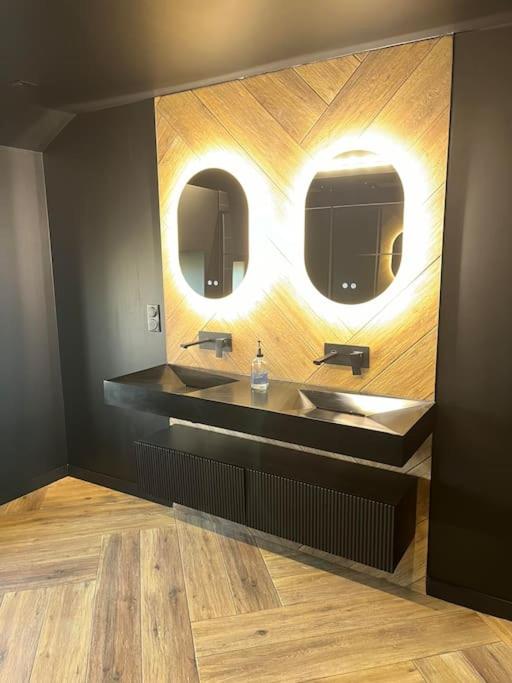 La Home Love location de séduction - Folles8 de La Home Love location de séduction
