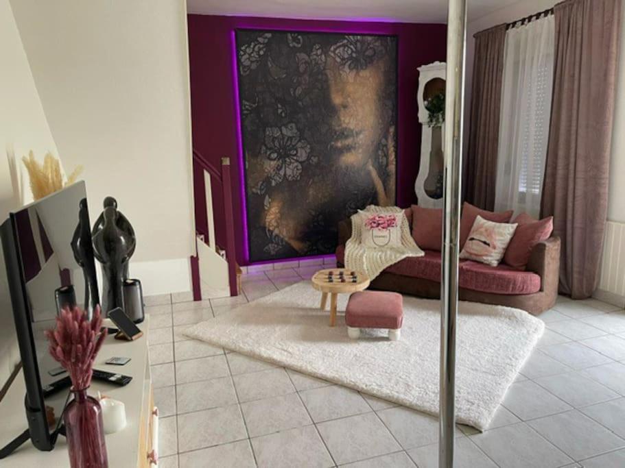 Love Room : Lovely Room 61 - Saint-Clair-de-Halouze8 de Love Room : Lovely Room 61
