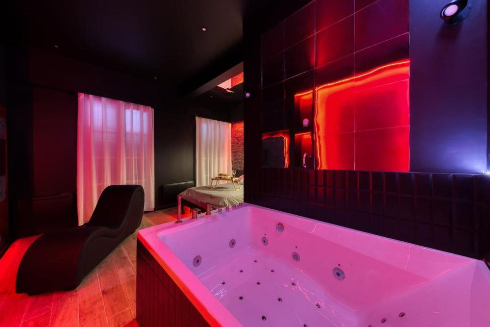 Suite Deluxe - Jacuzzi - Melun4 de Suite Deluxe - Jacuzzi
