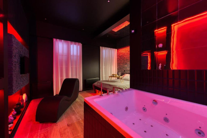 Suite Deluxe - Jacuzzi - Melun4 de Suite Deluxe - Jacuzzi
