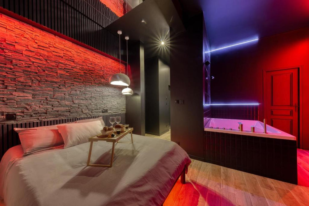 Suite Deluxe - Jacuzzi - Melun7 de Suite Deluxe - Jacuzzi
