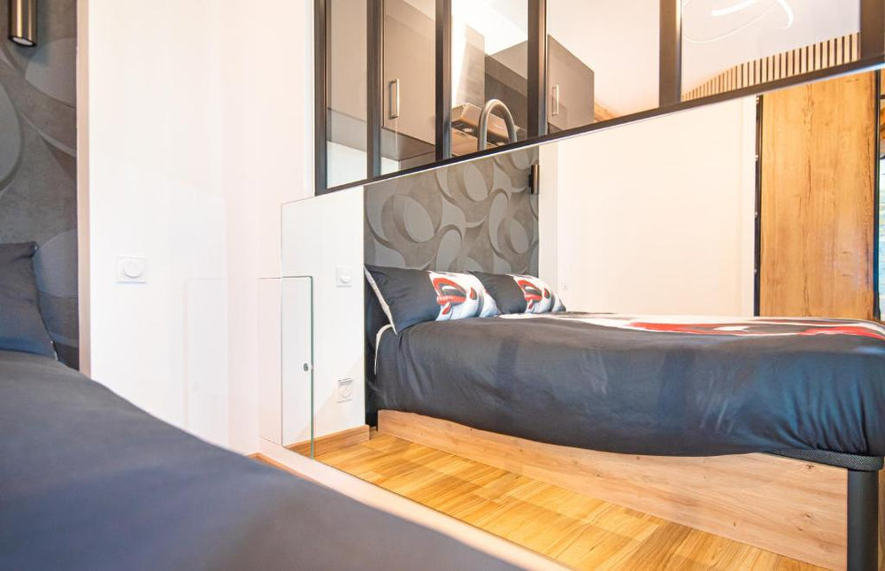 Love room au bord de l'eau. L'instant coquin - Rochefort-sur-Loire21 de Love room au bord de l'eau. L'instant coquin
