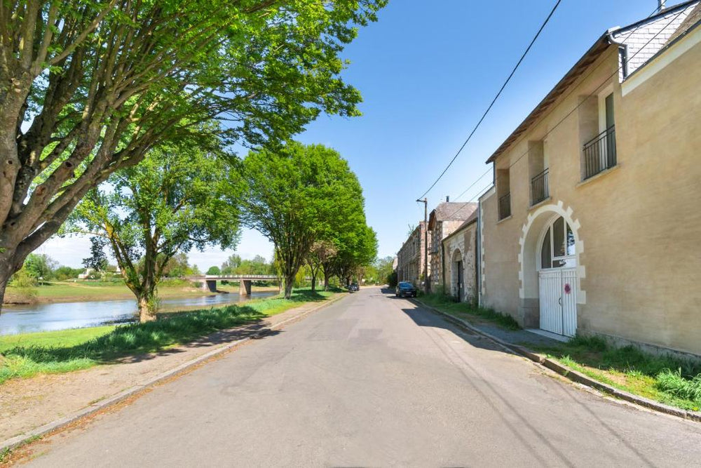 Love room au bord de l'eau. L'instant coquin - Rochefort-sur-Loire35 de Love room au bord de l'eau. L'instant coquin
