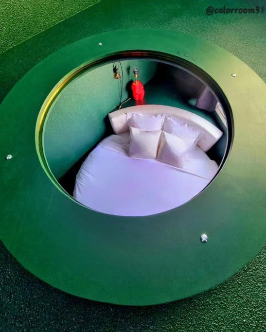 Colorroom31 - Nuit insolite - Spa - Tantra - Love room - Rouffiac-Tolosan3 de Colorroom31 - Nuit insolite - Spa - Tantra - Love room
