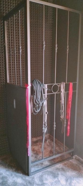 la love interdite chez love room Toulon - Toulon6 de la love interdite chez love room Toulon
