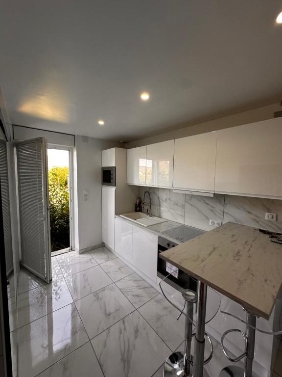 Studio tout confort pour Amoureux, proche Metz - Talange12 de Studio tout confort pour Amoureux, proche Metz
