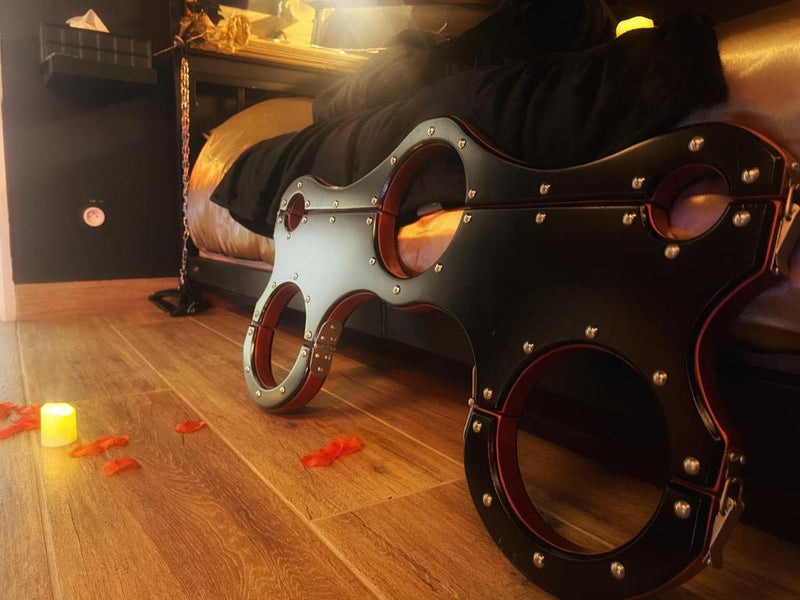 Love Room Luxure 50 Nuances - Jonzac2 de Love Room Luxure 50 Nuances
