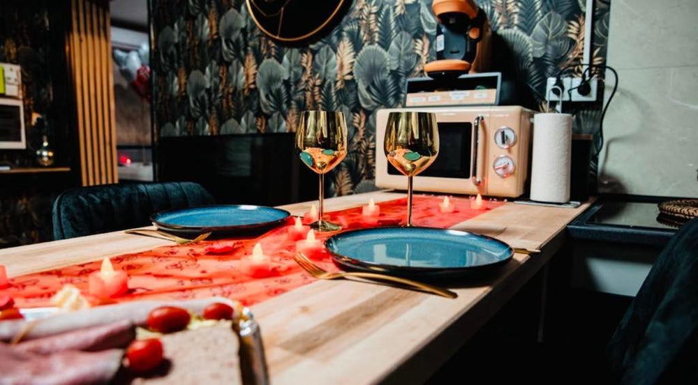 Loveroom 50 nuances de bulles jacuzzi et sauna privatif - Lens10 de Loveroom 50 nuances de bulles jacuzzi et sauna privatif
