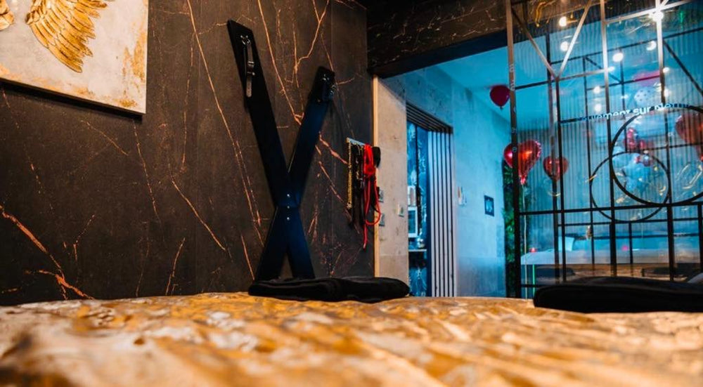 Loveroom 50 nuances de bulles jacuzzi et sauna privatif - Lens13 de Loveroom 50 nuances de bulles jacuzzi et sauna privatif
