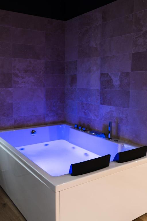 LoveRoom#1 by Pimente ton couple - Cagnes-sur-Mer5 de LoveRoom#1 by Pimente ton couple
