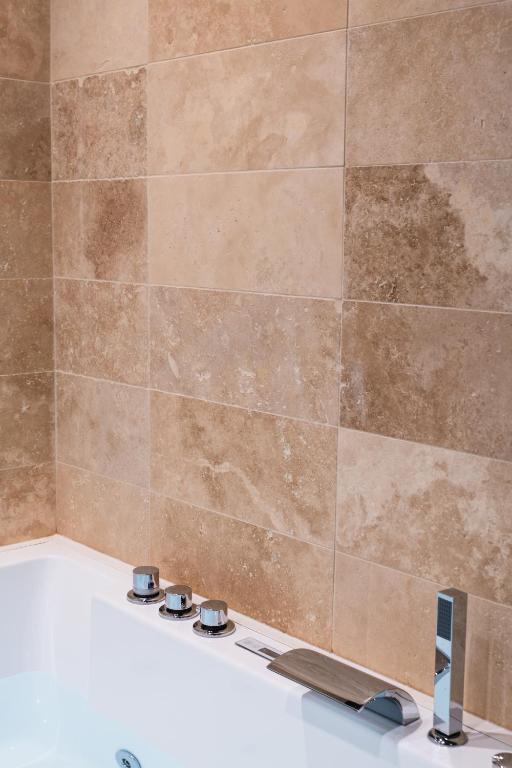 LoveRoom#1 by Pimente ton couple - Cagnes-sur-Mer9 de LoveRoom#1 by Pimente ton couple
