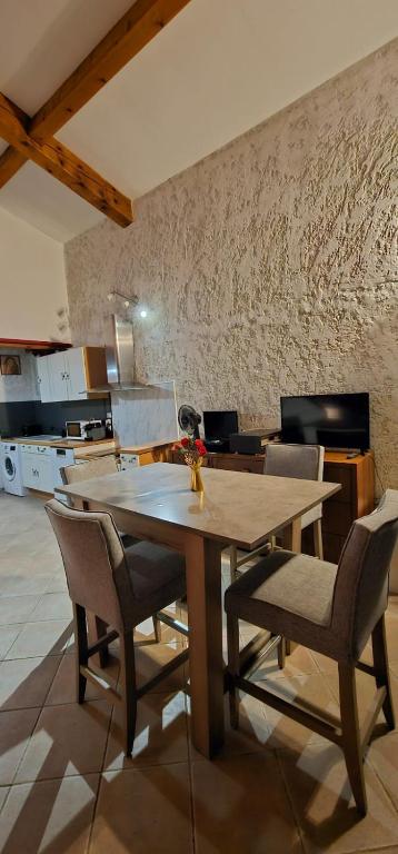 Duplex Love Room & Spa - Tourves32 de Duplex Love Room & Spa
