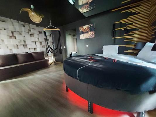 Love Room Les sens'même - BouloupariLove Room Les sens'même
