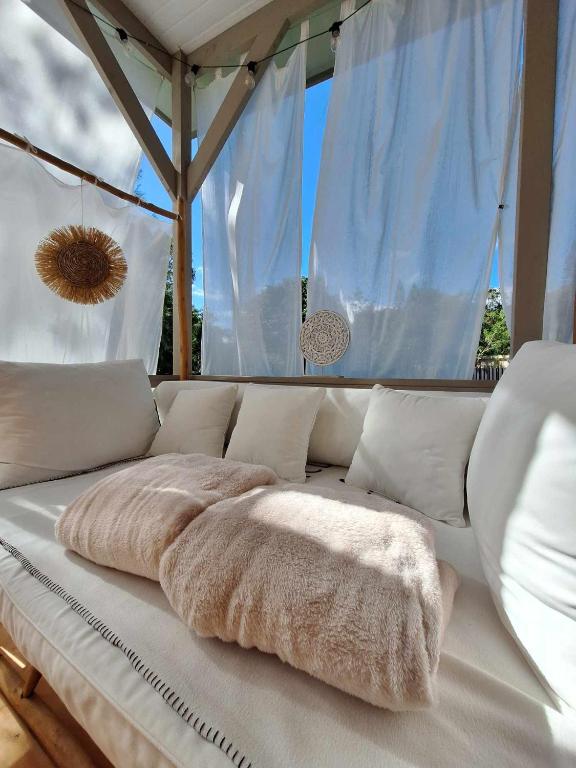 Love Room Les sens'même - Bouloupari23 de Love Room Les sens'même
