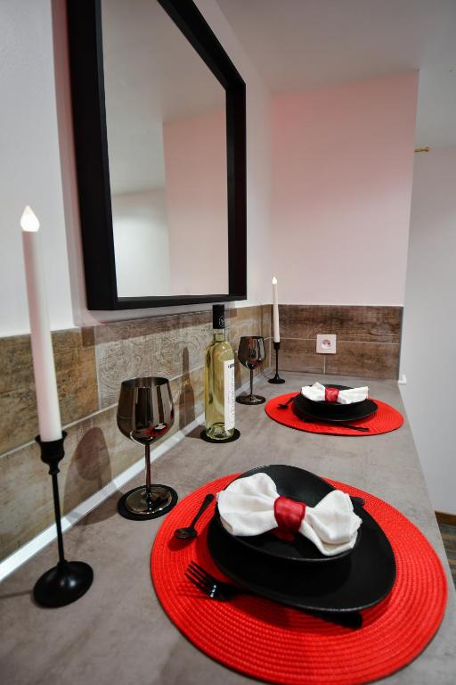 L'Arena - Love Room, Jacuzzi - La Seyne-sur-Mer16 de L'Arena - Love Room, Jacuzzi
