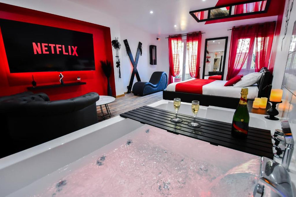 L'Arena - Love Room, Jacuzzi - La Seyne-sur-Mer12 de L'Arena - Love Room, Jacuzzi
