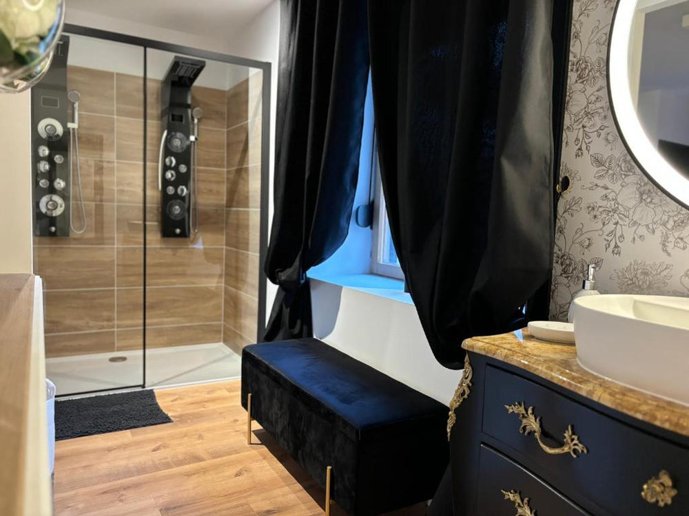 Love Room - La clé des secrets - Gîte Romantique - Nuillé-le-Jalais22 de Love Room - La clé des secrets - Gîte Romantique
