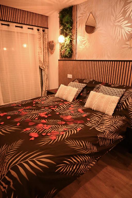 Love Room Luxe Près de la Mer - Fréjus9 de Love Room Luxe Près de la Mer
