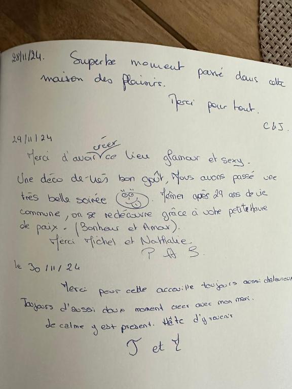 La Maison des Plaisirs Love room - Champigny-sur-Yonne21 de La Maison des Plaisirs Love room
