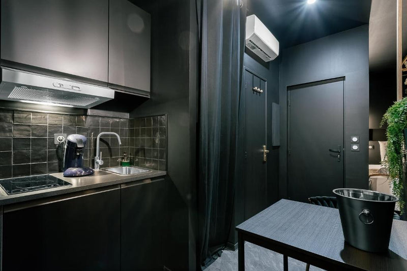 La Clé - Studi Osé - Clim - Baignoire à Bulles - Wifi - Toulon4 de La Clé - Studi Osé - Clim - Baignoire à Bulles - Wifi
