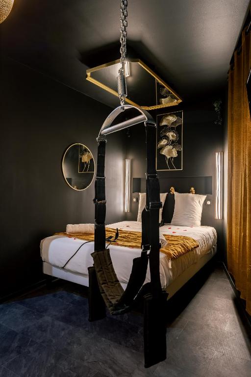 La Clé - Studi Osé - Clim - Baignoire à Bulles - Wifi - Toulon16 de La Clé - Studi Osé - Clim - Baignoire à Bulles - Wifi
