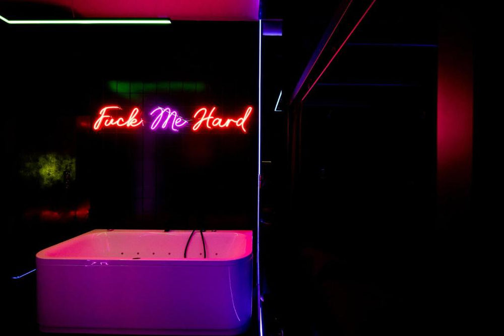 No Limits House - Apartament BDSM Red Desire - Warsaw7 de No Limits House - Apartament BDSM Red Desire
