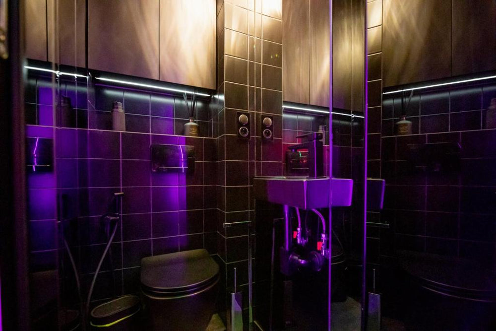 No Limits House - Apartament BDSM Red Desire - Warsaw20 de No Limits House - Apartament BDSM Red Desire
