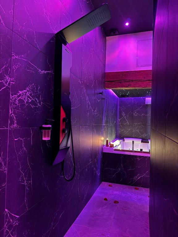 L’arène des plaisirs - love room - Nîmes2 de L’arène des plaisirs - love room
