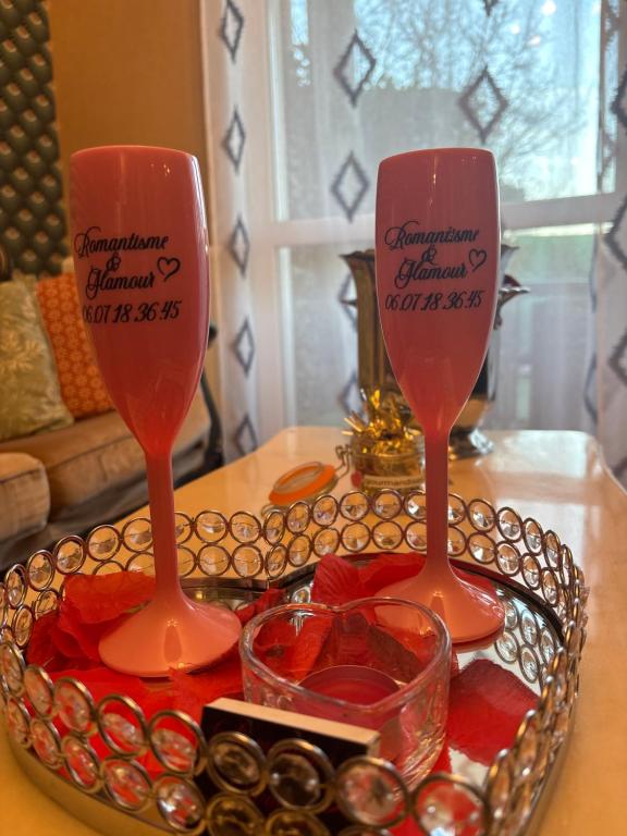 Romantisme et glamour avec spa ,jardin proche zénith - Dijon4 de Romantisme et glamour avec spa ,jardin proche zénith
