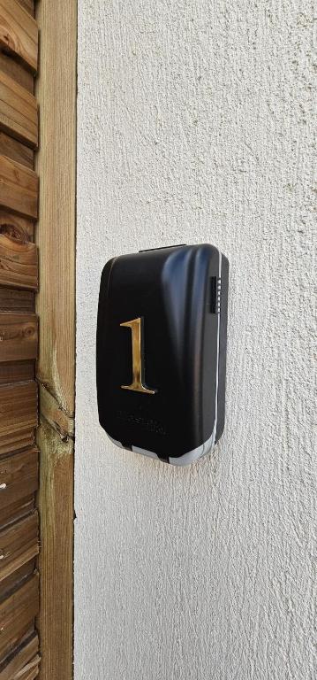 Maisons Plaisir & Pulsion Spa Sauna Privé - Allauch14 de Maisons Plaisir & Pulsion Spa Sauna Privé
