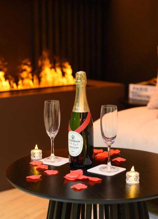 La Bulle d'Amour - Suite luxe & Spa - La Roche-sur-Yon20 de La Bulle d'Amour - Suite luxe & Spa
