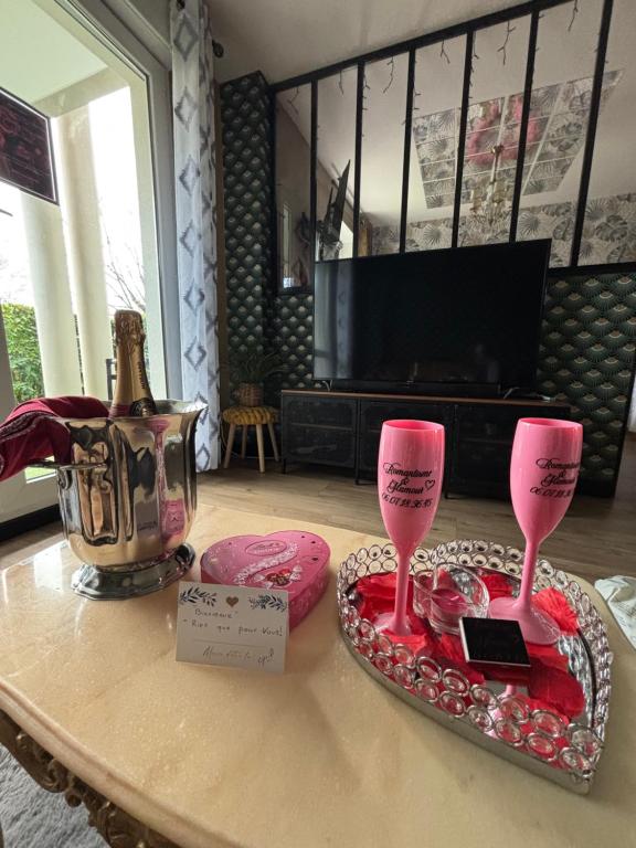 Romantisme et glamour avec spa ,jardin proche zénith - Dijon7 de Romantisme et glamour avec spa ,jardin proche zénith
