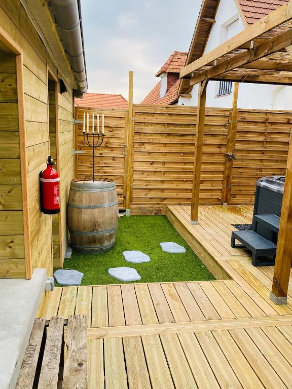 Love room Spa nuits secrètes - Écuires16 de Love room Spa nuits secrètes
